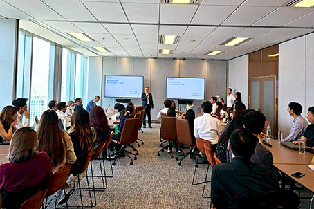 トピックス「新入社員教育でSDGsゲームを実施」のサムネイル