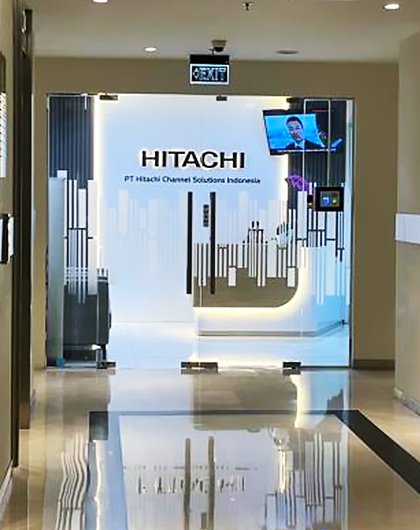 �����`���l���\�����[�V�����Y(�C���h�l�V�A)�Ђ̃I�t�B�X1